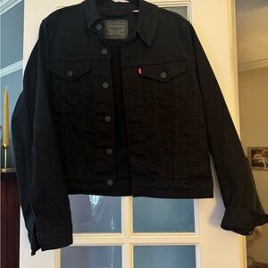Black Levi’s Denim Jacket